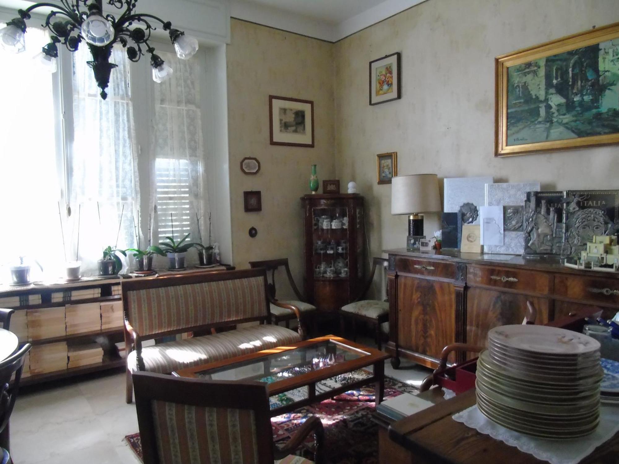 Villino Vanzetti 1930 Cagliari Luaran gambar