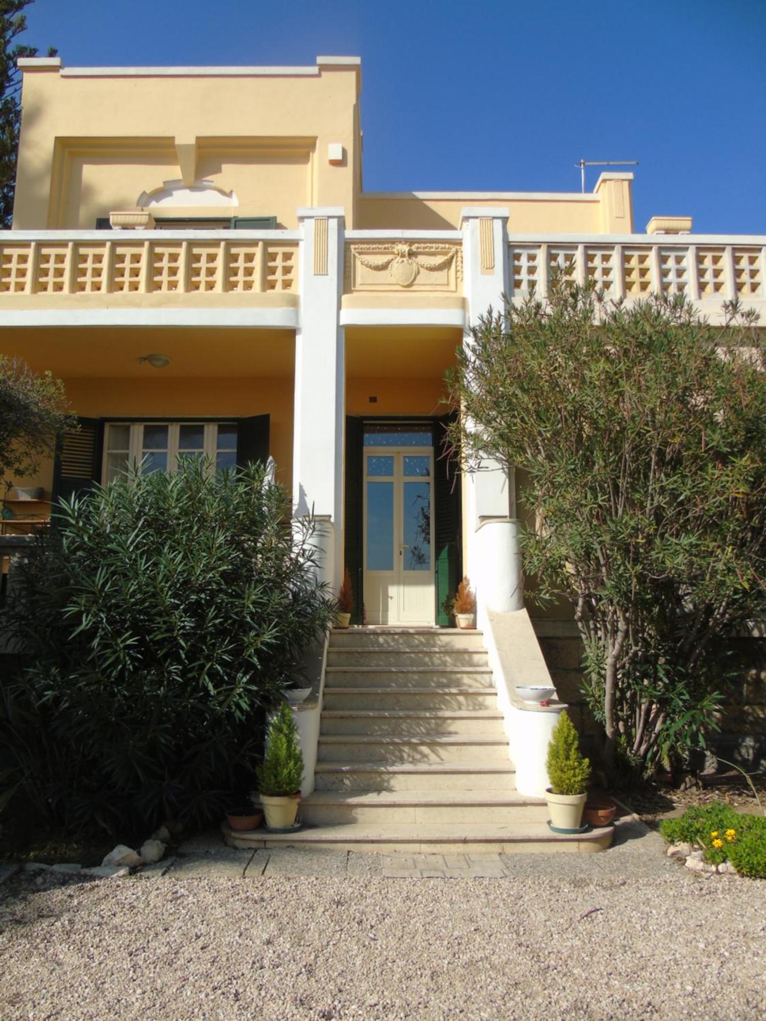 Villino Vanzetti 1930 Cagliari Luaran gambar