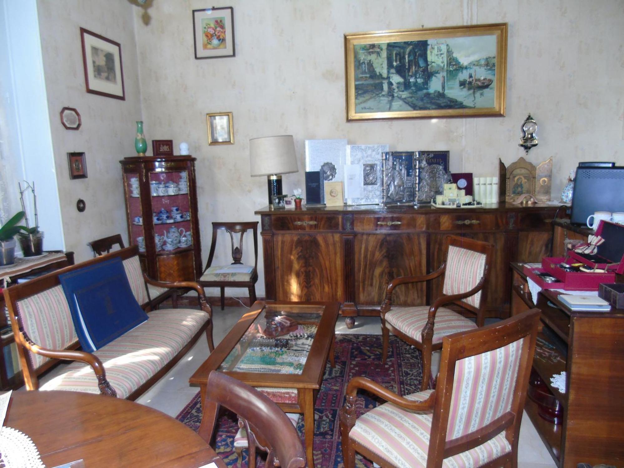 Villino Vanzetti 1930 Cagliari Luaran gambar