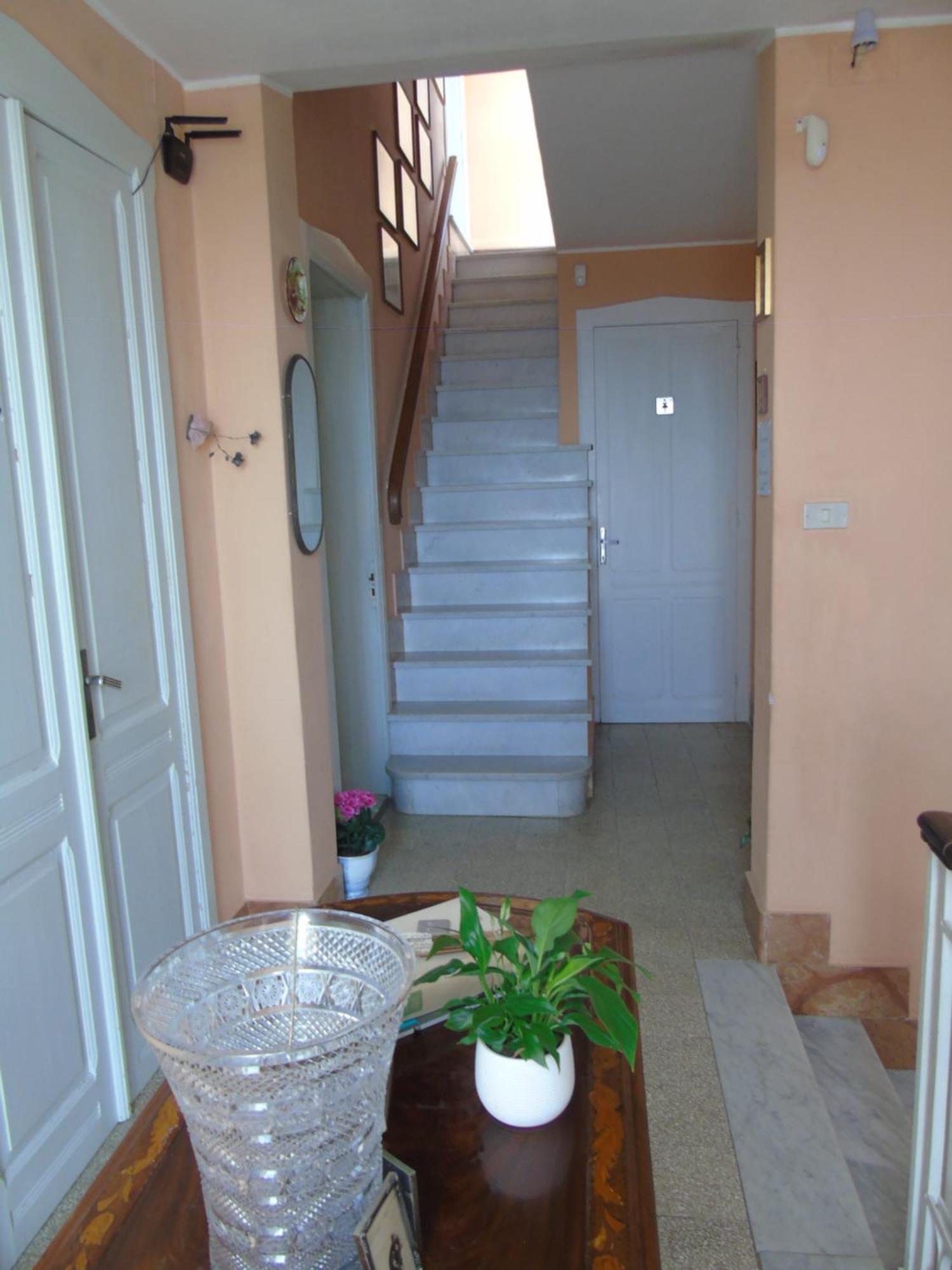 Villino Vanzetti 1930 Cagliari Luaran gambar
